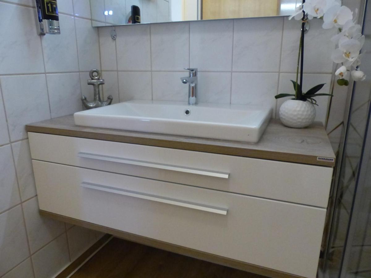 Ferienwohnung 12 - Seewald Haus Huehnergott Sellin  Buitenkant foto
